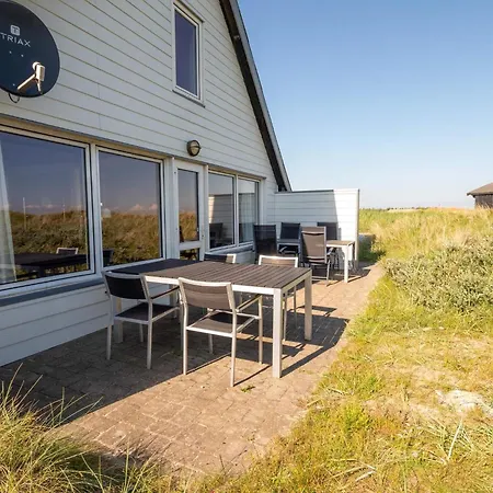 10 Person In Harboore Harboør