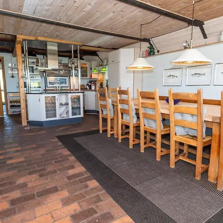10 Person In Harboore * Harboør